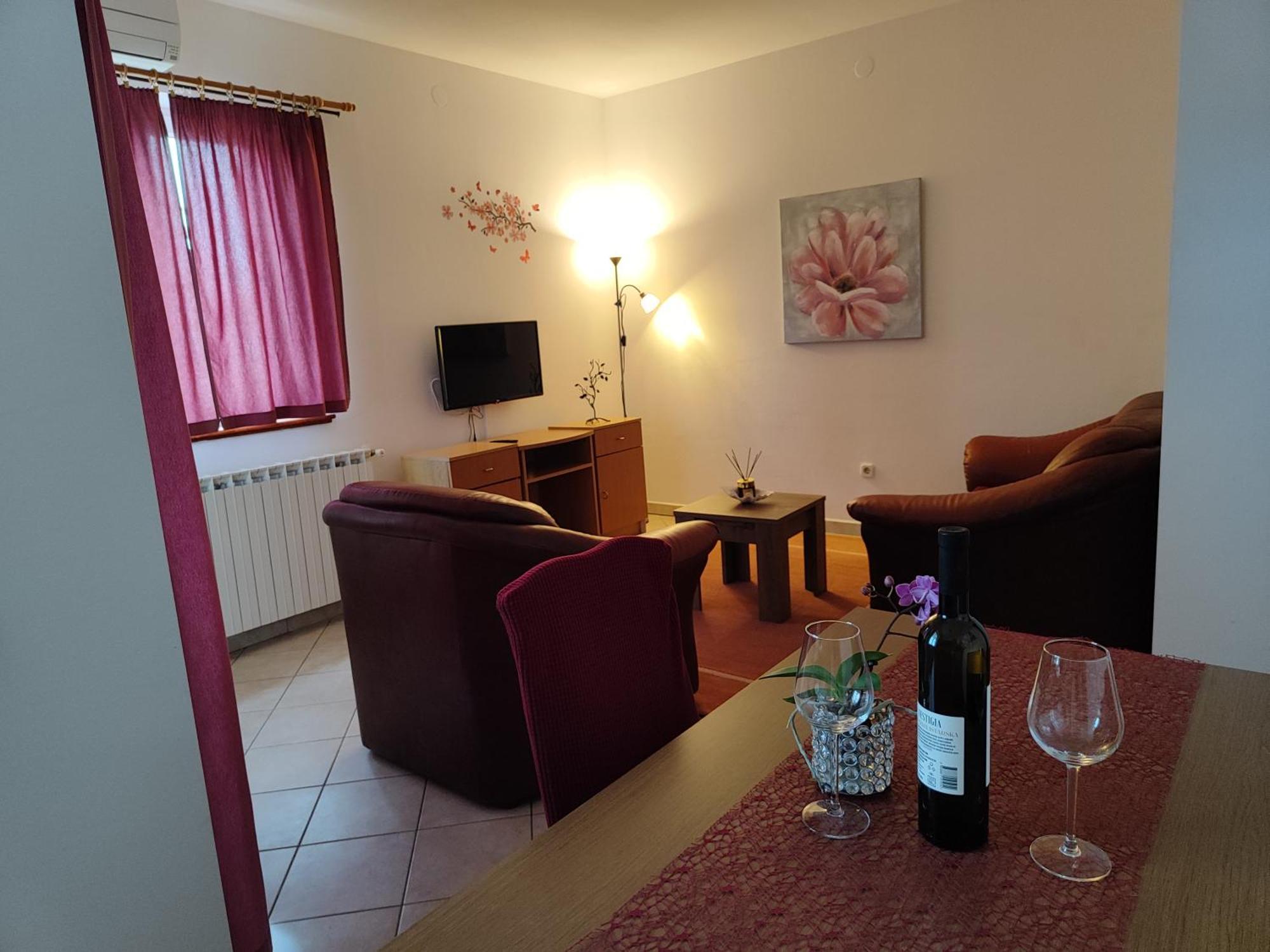Family Apartments Suzi Rovinj Bagian luar foto
